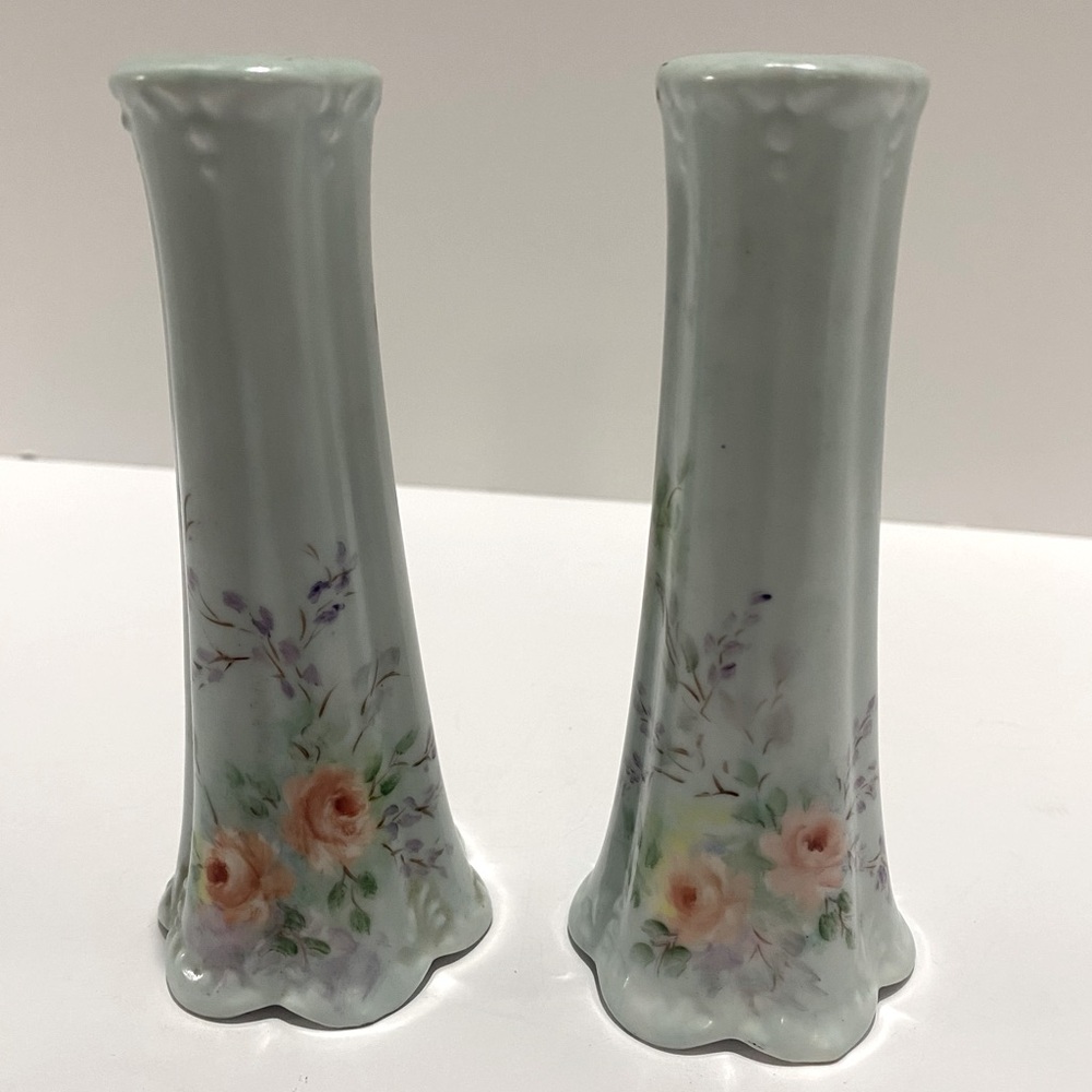 VTG Porcelain Salt & Pepper Shakers Light Blue Pink Flowers Bavaria German READ